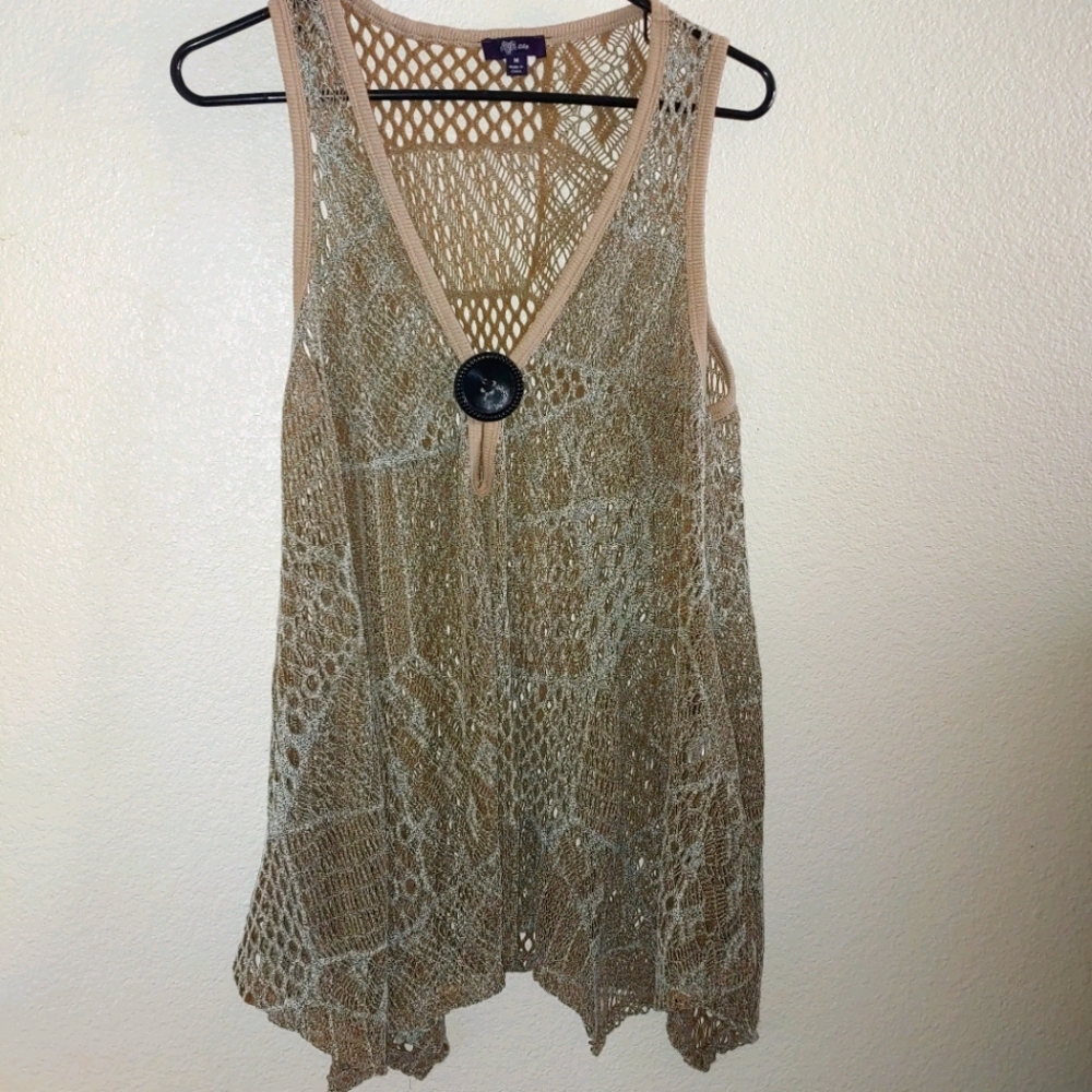 Lily open knit boho Blouse big button bohemian